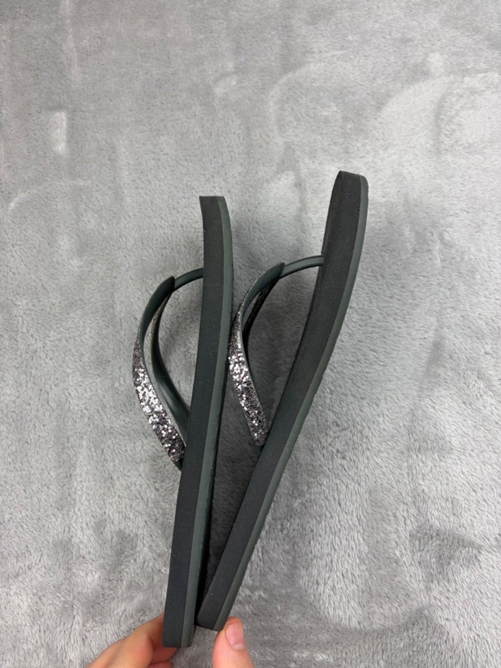Reef Flip-Flop Sandals Women's Size 6-7 - Picture 3 of 12